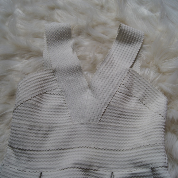 H&M Dress Bodycon Flared Skirt Shapewear Women's M - Picture 2 of 6